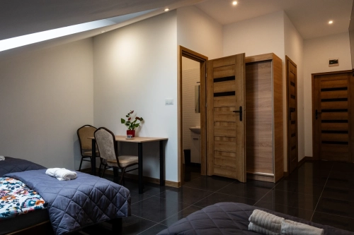 krpokoje_apartament_3_plus_dwa_006 MUZEUM WSI KIELECKIEJ, zamek w Chęcinach, Świętokrzyskie , wakacje , wypoczynek